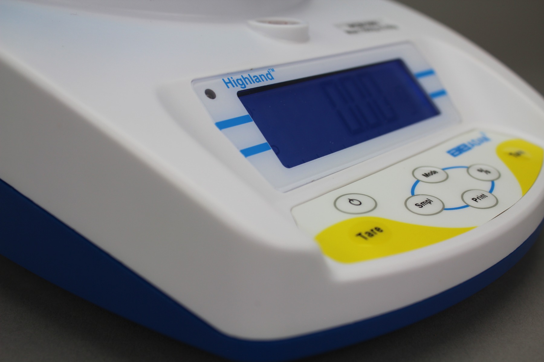 Highland Portable Precision Balances housing